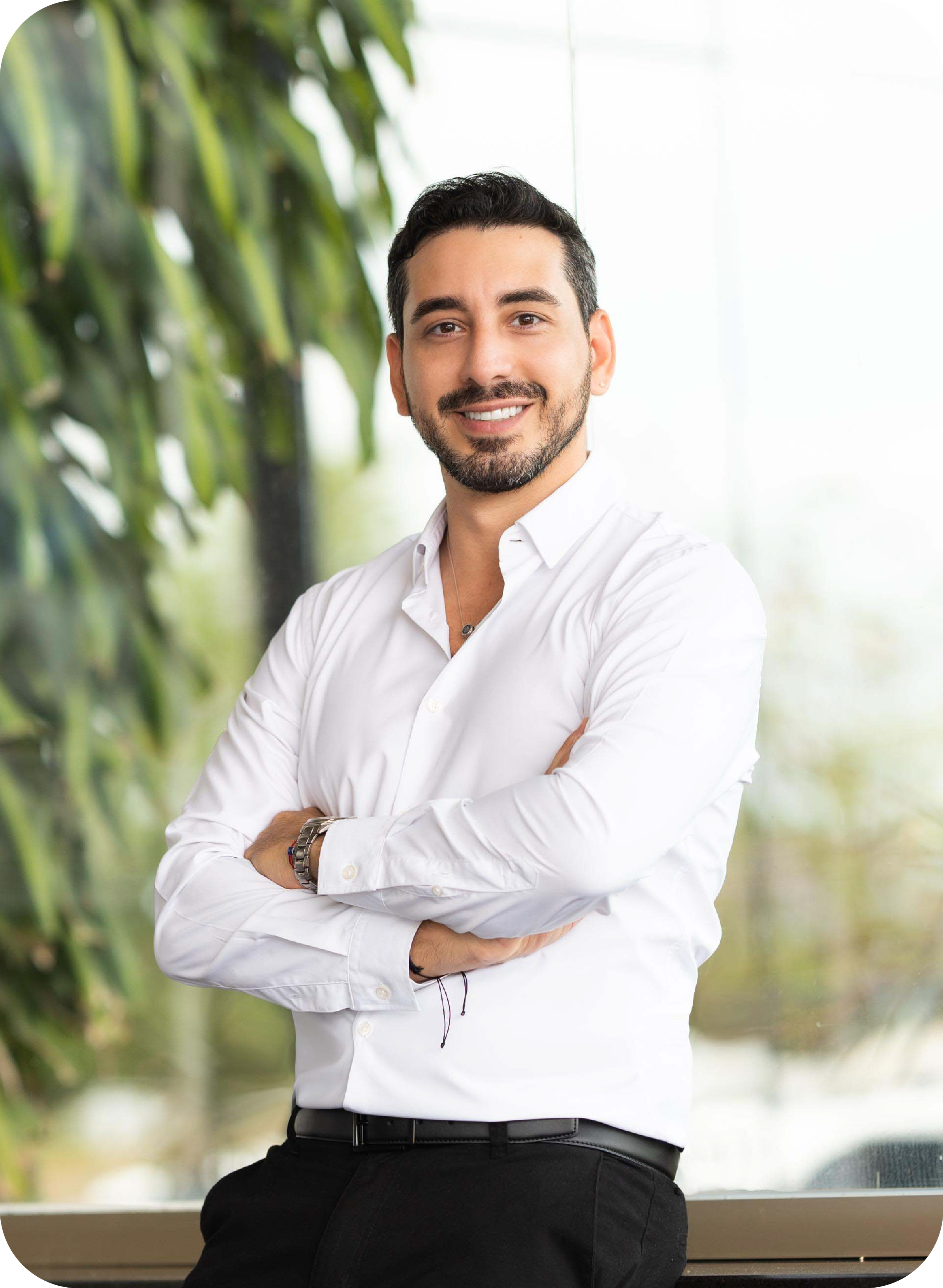 Lic. Miguel González Ayala